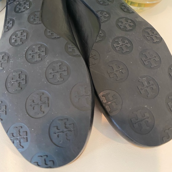 Tory Burch Reva Black Leather Ballet Flats - Picture 6 of 7